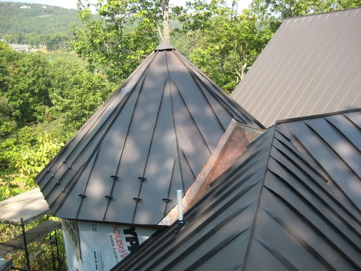 Professional Roof Tarp Installation by Craftsman Roofing in Connersville